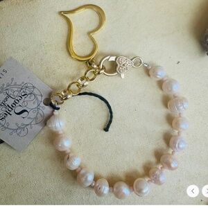 BOHO FRESH WATER PEARL BRACELET WITH HEART CHARM